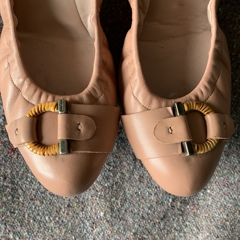 Women’s Nude Ferragamo Leather Heels (Size 8 1/2 C) - Picture 3 of 11